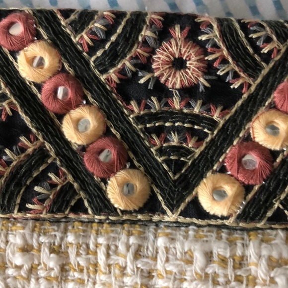 Skirt - Picture 3 of 4